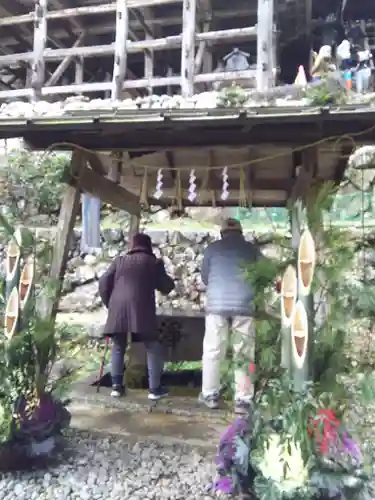 日龍峯寺(高澤観音)(美濃清水)の手水舎