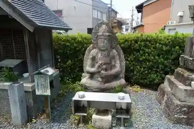 彼方神社の仏像