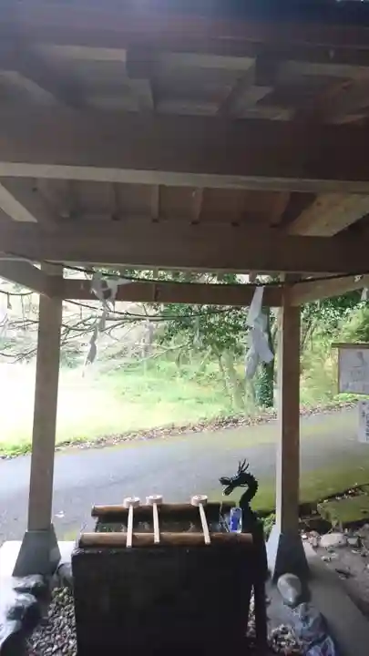 金持神社の手水舎