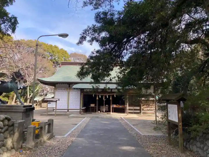 白羽神社の{uncategorized: "未分類", other: "その他", undefined: "問題あり", building: "その他建物", grave: "お墓", sacred_gate: "鳥居", guardian: "狛犬", statue: "像", buddha: "仏像", history: "歴史", nature: "自然", garden: "庭園", animal: "動物", pagoda: "塔", temizu: "手水舎", mountain_gate: "山門・神門", sanctuary: "本殿・本堂", subordinate: "末社・摂社", art: "芸術", scenery: "景色", jizo: "地蔵", ema: "絵馬", goshuin: "御朱印", omikuji: "おみくじ", items: "授与品その他", amulet: "お守り", goshuincho: "御朱印帳", eats: "食事", festival: "お祭り", votive_dance: "神楽", shichigosan: "七五三参", wedding: "結婚式", experience: "体験その他", initially: "初詣", around: "周辺", anti_infection: "感染症対策"}