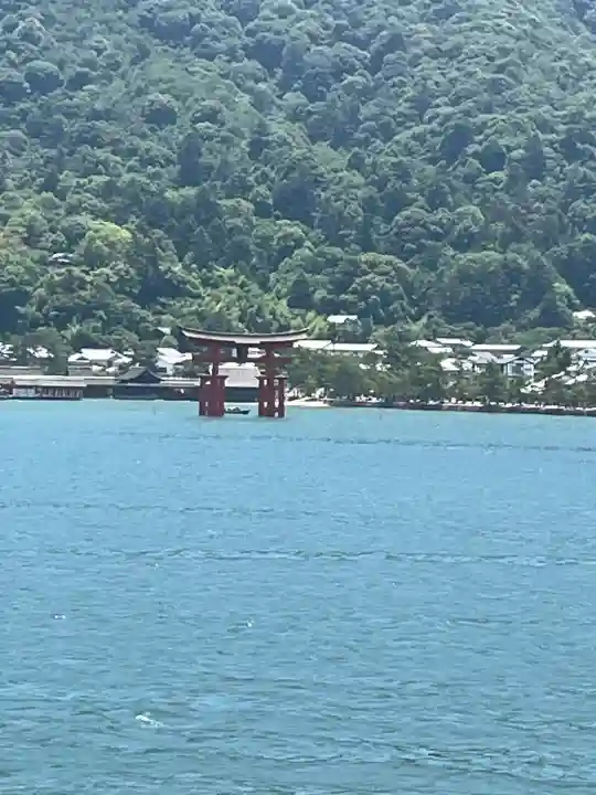 厳島神社(広島県)
