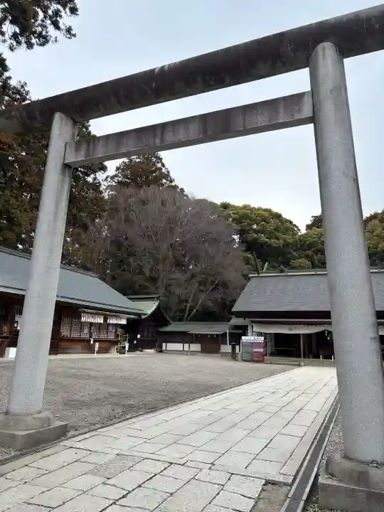 常磐神社の{uncategorized: "未分類", other: "その他", undefined: "問題あり", building: "その他建物", grave: "お墓", sacred_gate: "鳥居", guardian: "狛犬", statue: "像", buddha: "仏像", history: "歴史", nature: "自然", garden: "庭園", animal: "動物", pagoda: "塔", temizu: "手水舎", mountain_gate: "山門・神門", sanctuary: "本殿・本堂", subordinate: "末社・摂社", art: "芸術", scenery: "景色", jizo: "地蔵", ema: "絵馬", goshuin: "御朱印", omikuji: "おみくじ", items: "授与品その他", amulet: "お守り", goshuincho: "御朱印帳", eats: "食事", festival: "お祭り", votive_dance: "神楽", shichigosan: "七五三参", wedding: "結婚式", experience: "体験その他", initially: "初詣", around: "周辺", anti_infection: "感染症対策"}