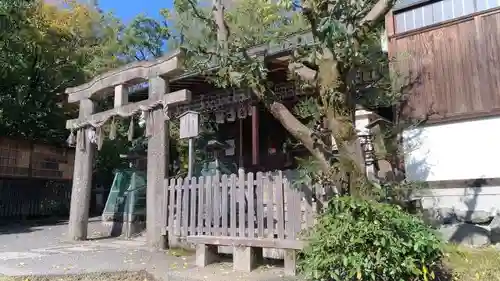 嚴島神社 (京都御苑)の鳥居