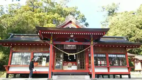 蒲生八幡神社の本殿・本堂