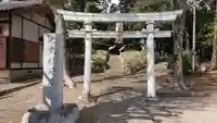 人見稲荷神社の鳥居