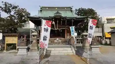 三輪里稲荷神社の本殿