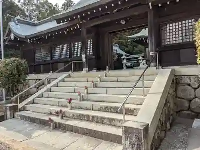 辰尾神社の本殿