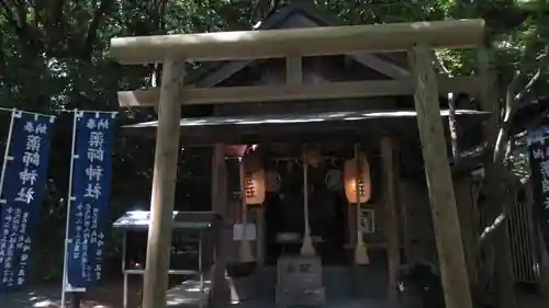 宮地嶽神社の鳥居