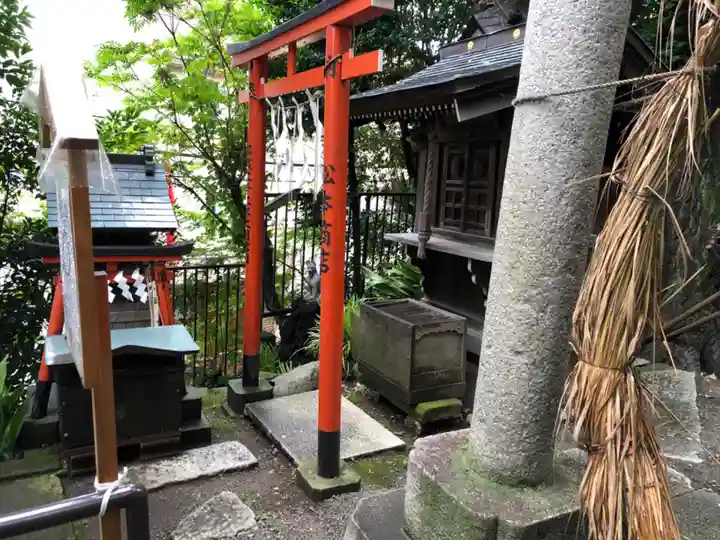 元神明宮の末社・摂社