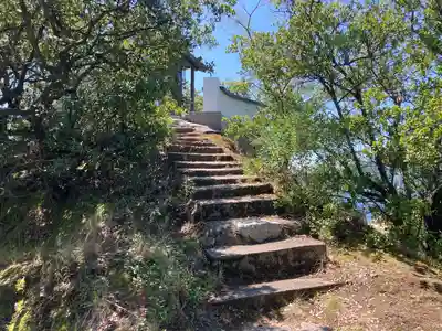 弁財天神社の景色