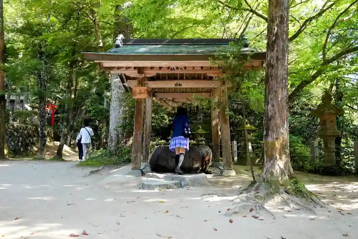 玉作湯神社の手水舎