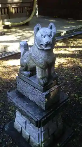 神峰神社の狛犬