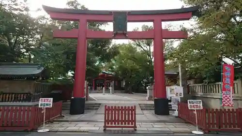 御霊神社の鳥居