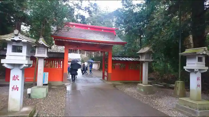 息栖神社の山門・神門