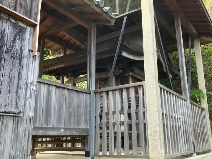 西光寺の本殿・本堂