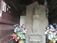 庚申塔(久が原)の仏像