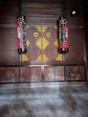 天白稲荷神社の{uncategorized: "未分類", other: "その他", undefined: "問題あり", building: "その他建物", grave: "お墓", sacred_gate: "鳥居", guardian: "狛犬", statue: "像", buddha: "仏像", history: "歴史", nature: "自然", garden: "庭園", animal: "動物", pagoda: "塔", temizu: "手水舎", mountain_gate: "山門・神門", sanctuary: "本殿・本堂", subordinate: "末社・摂社", art: "芸術", scenery: "景色", jizo: "地蔵", ema: "絵馬", goshuin: "御朱印", omikuji: "おみくじ", items: "授与品その他", amulet: "お守り", goshuincho: "御朱印帳", eats: "食事", festival: "お祭り", votive_dance: "神楽", shichigosan: "七五三参", wedding: "結婚式", experience: "体験その他", initially: "初詣", around: "周辺", anti_infection: "感染症対策"}