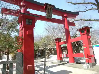 彌彦神社　(伊夜日子神社)の鳥居