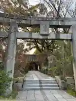 鳥飼八幡宮の{uncategorized: "未分類", other: "その他", undefined: "問題あり", building: "その他建物", grave: "お墓", sacred_gate: "鳥居", guardian: "狛犬", statue: "像", buddha: "仏像", history: "歴史", nature: "自然", garden: "庭園", animal: "動物", pagoda: "塔", temizu: "手水舎", mountain_gate: "山門・神門", sanctuary: "本殿・本堂", subordinate: "末社・摂社", art: "芸術", scenery: "景色", jizo: "地蔵", ema: "絵馬", goshuin: "御朱印", omikuji: "おみくじ", items: "授与品その他", amulet: "お守り", goshuincho: "御朱印帳", eats: "食事", festival: "お祭り", votive_dance: "神楽", shichigosan: "七五三参", wedding: "結婚式", experience: "体験その他", initially: "初詣", around: "周辺", anti_infection: "感染症対策"}