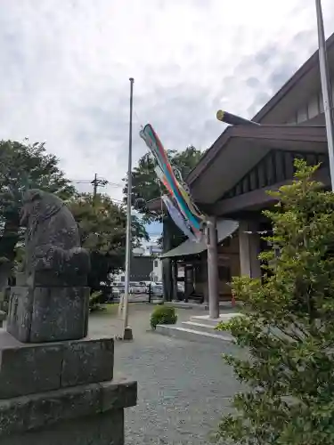日野八坂神社の{uncategorized: "未分類", other: "その他", undefined: "問題あり", building: "その他建物", grave: "お墓", sacred_gate: "鳥居", guardian: "狛犬", statue: "像", buddha: "仏像", history: "歴史", nature: "自然", garden: "庭園", animal: "動物", pagoda: "塔", temizu: "手水舎", mountain_gate: "山門・神門", sanctuary: "本殿・本堂", subordinate: "末社・摂社", art: "芸術", scenery: "景色", jizo: "地蔵", ema: "絵馬", goshuin: "御朱印", omikuji: "おみくじ", items: "授与品その他", amulet: "お守り", goshuincho: "御朱印帳", eats: "食事", festival: "お祭り", votive_dance: "神楽", shichigosan: "七五三参", wedding: "結婚式", experience: "体験その他", initially: "初詣", around: "周辺", anti_infection: "感染症対策"}