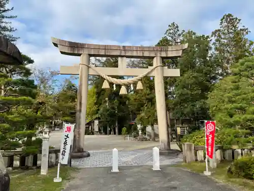 越中一宮 髙瀬神社の鳥居