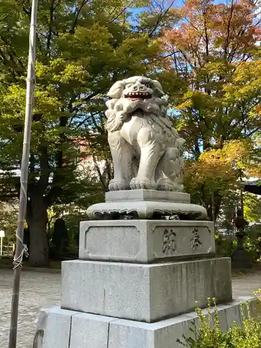 善知鳥神社の狛犬