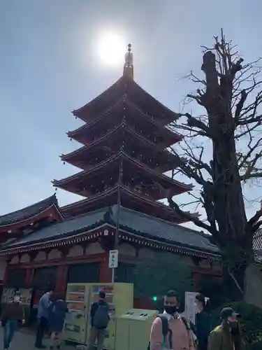 浅草寺の塔