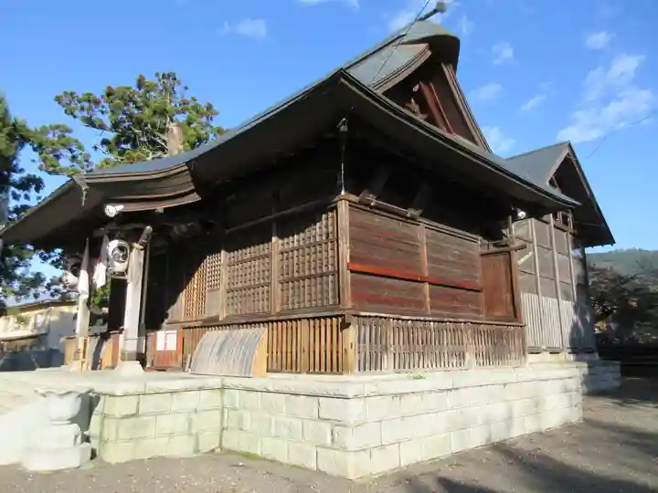 飯坂八幡神社の本殿・本堂