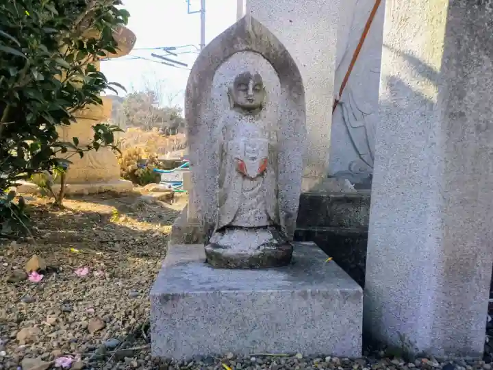 瀧泉寺の{uncategorized: "未分類", other: "その他", undefined: "問題あり", building: "その他建物", grave: "お墓", sacred_gate: "鳥居", guardian: "狛犬", statue: "像", buddha: "仏像", history: "歴史", nature: "自然", garden: "庭園", animal: "動物", pagoda: "塔", temizu: "手水舎", mountain_gate: "山門・神門", sanctuary: "本殿・本堂", subordinate: "末社・摂社", art: "芸術", scenery: "景色", jizo: "地蔵", ema: "絵馬", goshuin: "御朱印", omikuji: "おみくじ", items: "授与品その他", amulet: "お守り", goshuincho: "御朱印帳", eats: "食事", festival: "お祭り", votive_dance: "神楽", shichigosan: "七五三参", wedding: "結婚式", experience: "体験その他", initially: "初詣", around: "周辺", anti_infection: "感染症対策"}