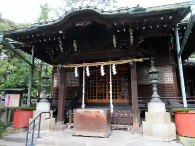 三囲神社の本殿・本堂