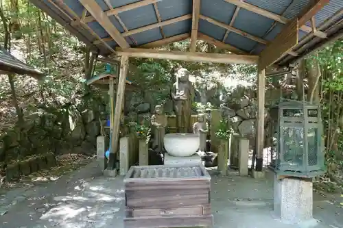 八峰神社の末社・摂社