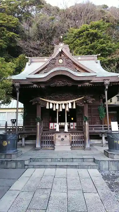 根岸八幡神社の本殿・本堂