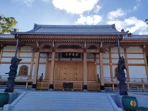 豊川閣　妙厳寺の本殿