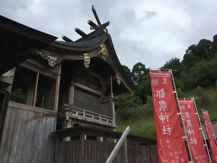 都農神社の本殿・本堂