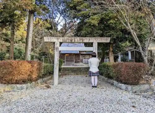 神明社 (西神戸町)の鳥居