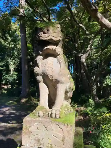 春日山神社の狛犬