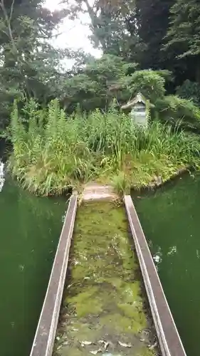 前玉神社の庭園