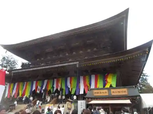 金峯山寺の本殿・本堂