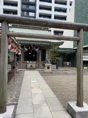宮益御嶽神社の鳥居