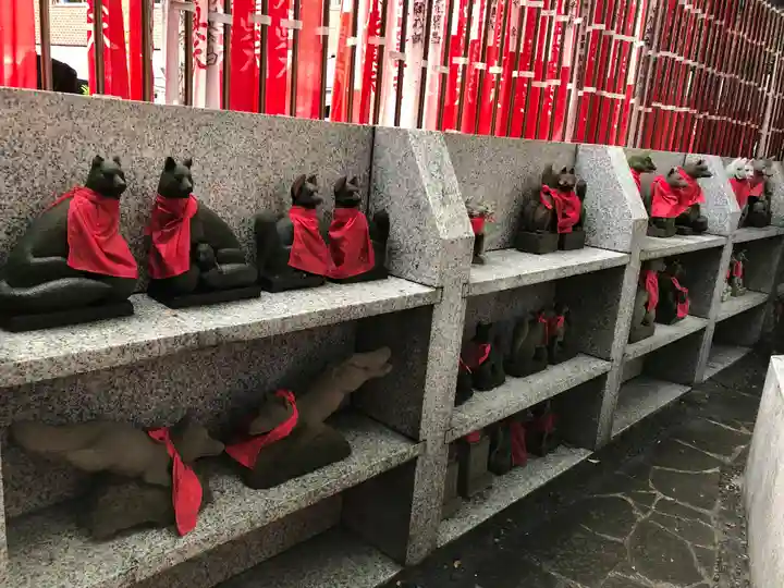 豊川稲荷東京別院の狛犬