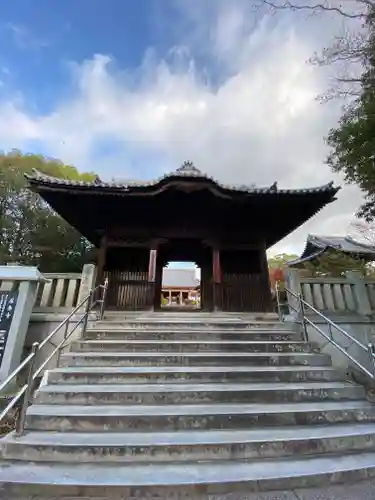 屋島寺の山門