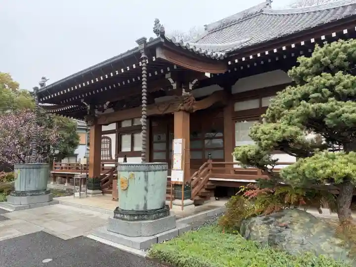 養源寺の{uncategorized: "未分類", other: "その他", undefined: "問題あり", building: "その他建物", grave: "お墓", sacred_gate: "鳥居", guardian: "狛犬", statue: "像", buddha: "仏像", history: "歴史", nature: "自然", garden: "庭園", animal: "動物", pagoda: "塔", temizu: "手水舎", mountain_gate: "山門・神門", sanctuary: "本殿・本堂", subordinate: "末社・摂社", art: "芸術", scenery: "景色", jizo: "地蔵", ema: "絵馬", goshuin: "御朱印", omikuji: "おみくじ", items: "授与品その他", amulet: "お守り", goshuincho: "御朱印帳", eats: "食事", festival: "お祭り", votive_dance: "神楽", shichigosan: "七五三参", wedding: "結婚式", experience: "体験その他", initially: "初詣", around: "周辺", anti_infection: "感染症対策"}