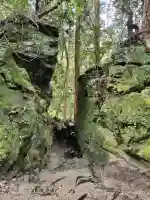 室生龍穴神社 天の岩戸の{uncategorized: "未分類", other: "その他", undefined: "問題あり", building: "その他建物", grave: "お墓", sacred_gate: "鳥居", guardian: "狛犬", statue: "像", buddha: "仏像", history: "歴史", nature: "自然", garden: "庭園", animal: "動物", pagoda: "塔", temizu: "手水舎", mountain_gate: "山門・神門", sanctuary: "本殿・本堂", subordinate: "末社・摂社", art: "芸術", scenery: "景色", jizo: "地蔵", ema: "絵馬", goshuin: "御朱印", omikuji: "おみくじ", items: "授与品その他", amulet: "お守り", goshuincho: "御朱印帳", eats: "食事", festival: "お祭り", votive_dance: "神楽", shichigosan: "七五三参", wedding: "結婚式", experience: "体験その他", initially: "初詣", around: "周辺", anti_infection: "感染症対策"}