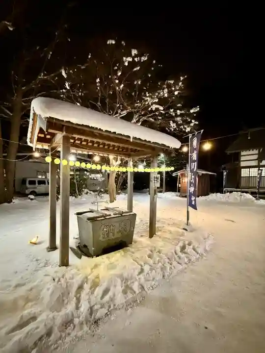 有川大神宮の{uncategorized: "未分類", other: "その他", undefined: "問題あり", building: "その他建物", grave: "お墓", sacred_gate: "鳥居", guardian: "狛犬", statue: "像", buddha: "仏像", history: "歴史", nature: "自然", garden: "庭園", animal: "動物", pagoda: "塔", temizu: "手水舎", mountain_gate: "山門・神門", sanctuary: "本殿・本堂", subordinate: "末社・摂社", art: "芸術", scenery: "景色", jizo: "地蔵", ema: "絵馬", goshuin: "御朱印", omikuji: "おみくじ", items: "授与品その他", amulet: "お守り", goshuincho: "御朱印帳", eats: "食事", festival: "お祭り", votive_dance: "神楽", shichigosan: "七五三参", wedding: "結婚式", experience: "体験その他", initially: "初詣", around: "周辺", anti_infection: "感染症対策"}