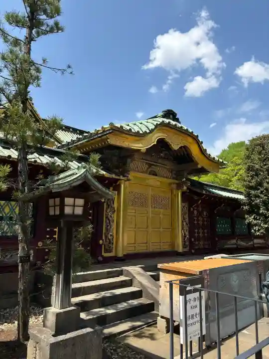 上野東照宮の{uncategorized: "未分類", other: "その他", undefined: "問題あり", building: "その他建物", grave: "お墓", sacred_gate: "鳥居", guardian: "狛犬", statue: "像", buddha: "仏像", history: "歴史", nature: "自然", garden: "庭園", animal: "動物", pagoda: "塔", temizu: "手水舎", mountain_gate: "山門・神門", sanctuary: "本殿・本堂", subordinate: "末社・摂社", art: "芸術", scenery: "景色", jizo: "地蔵", ema: "絵馬", goshuin: "御朱印", omikuji: "おみくじ", items: "授与品その他", amulet: "お守り", goshuincho: "御朱印帳", eats: "食事", festival: "お祭り", votive_dance: "神楽", shichigosan: "七五三参", wedding: "結婚式", experience: "体験その他", initially: "初詣", around: "周辺", anti_infection: "感染症対策"}