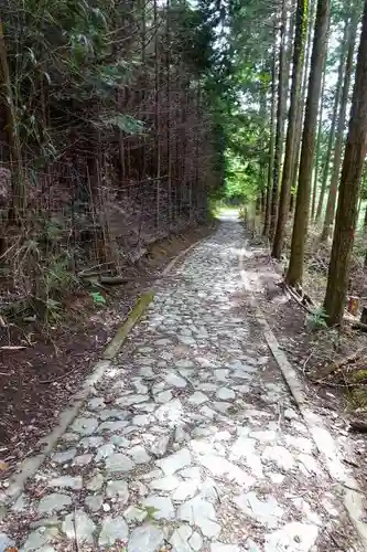 稚児松地蔵のその他建物