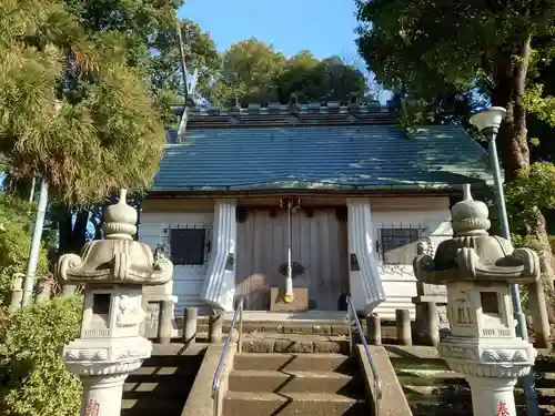 岸根杉山神社の本殿・本堂