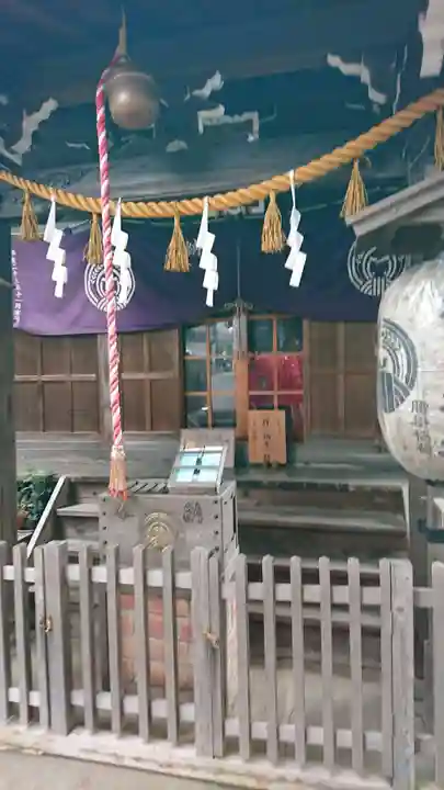 腰掛稲荷神社の本殿・本堂