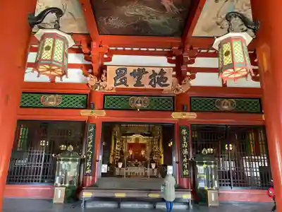 浅草寺の本殿・本堂