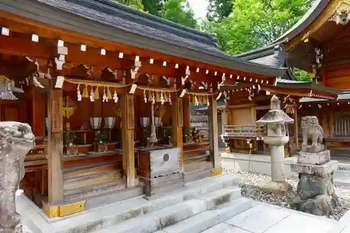 丹生川上神社（上社）の末社・摂社